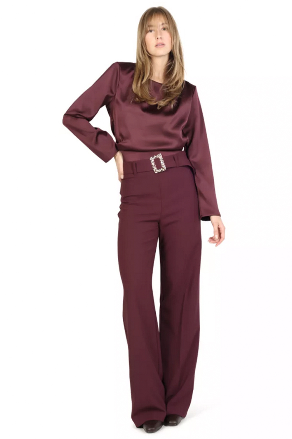 RINASCIMENTO Rinascimento blouse in satijn look BORDEAUXROOD