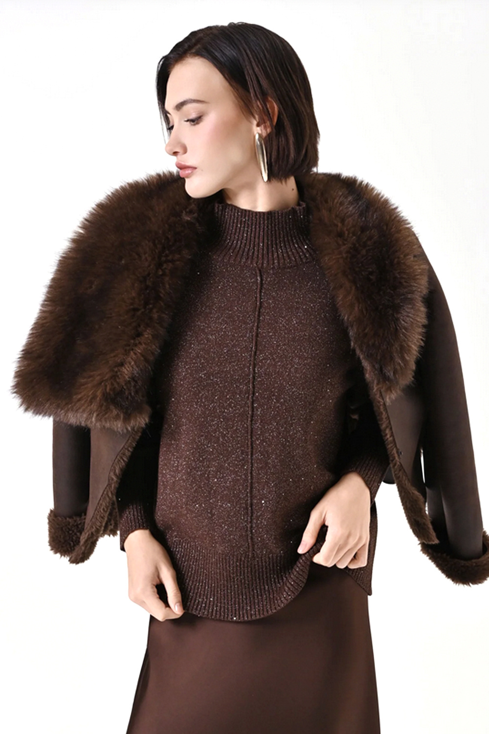 RINASCIMENTO Rinascimento Ruimvallende coltrui met glitters allover BRUIN