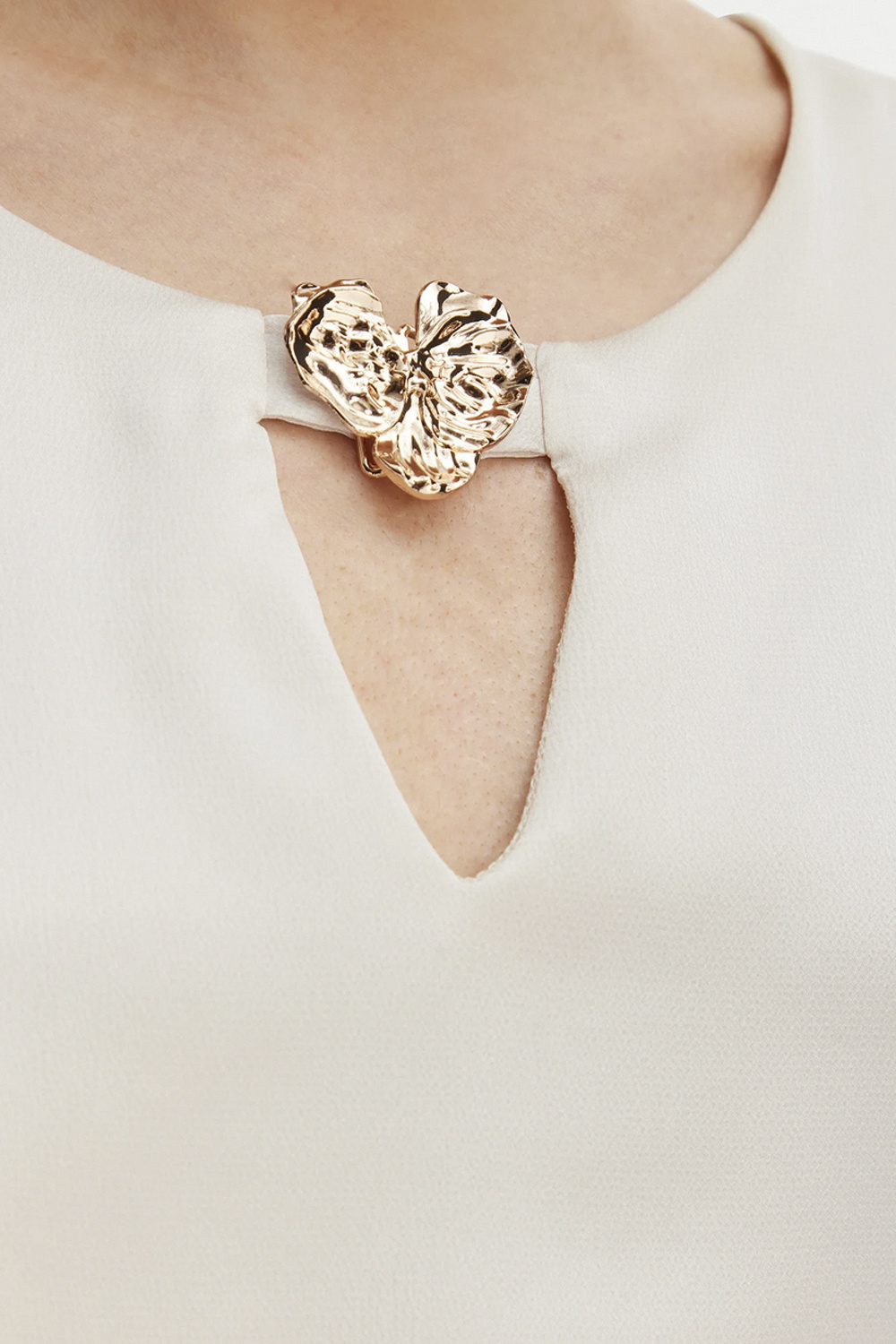 RINASCIMENTO Rinascimento Top met gouden detail BEIGE