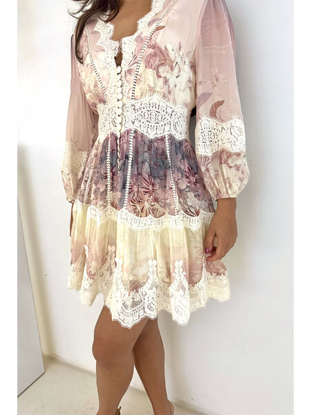 Dreamcatcher Dream Catcher V-neck dress with lace – PINK