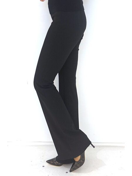 RINASCIMENTO Rinascimento flared pantalon ZWART