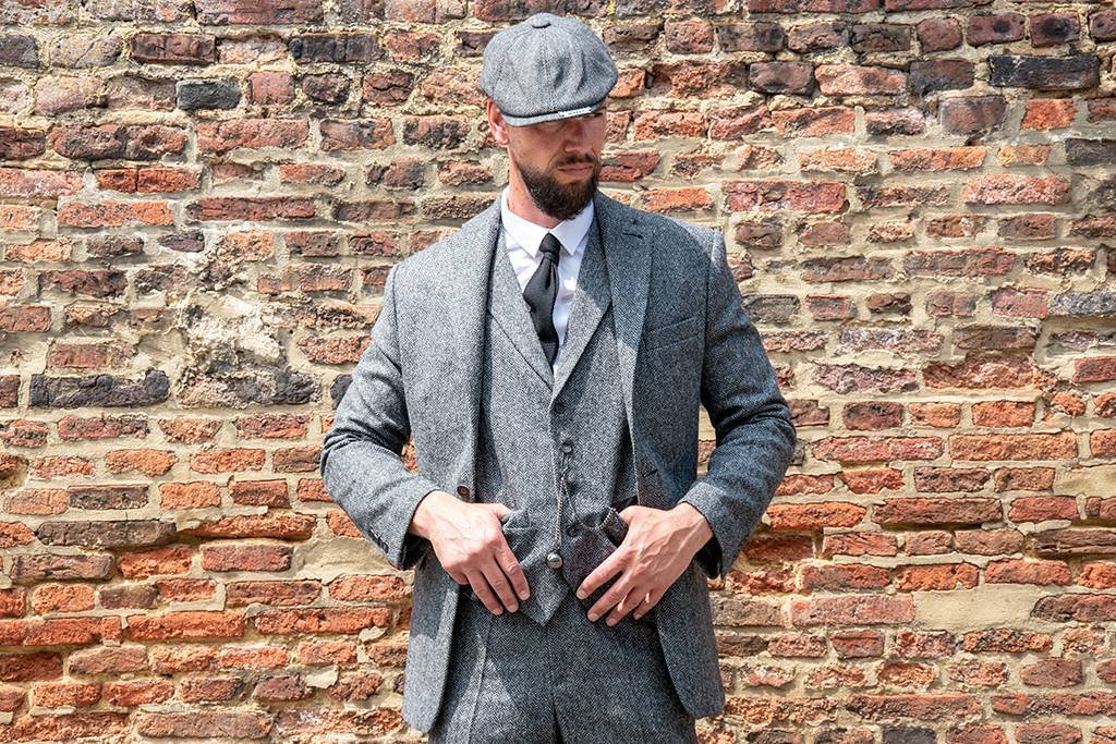 peaky blinders tommy shelby suit