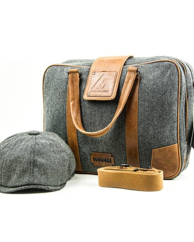 John - Tweed Laptop Bag - Grey/Brown