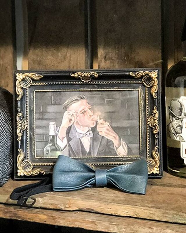 Leather bow tie Arthur grey