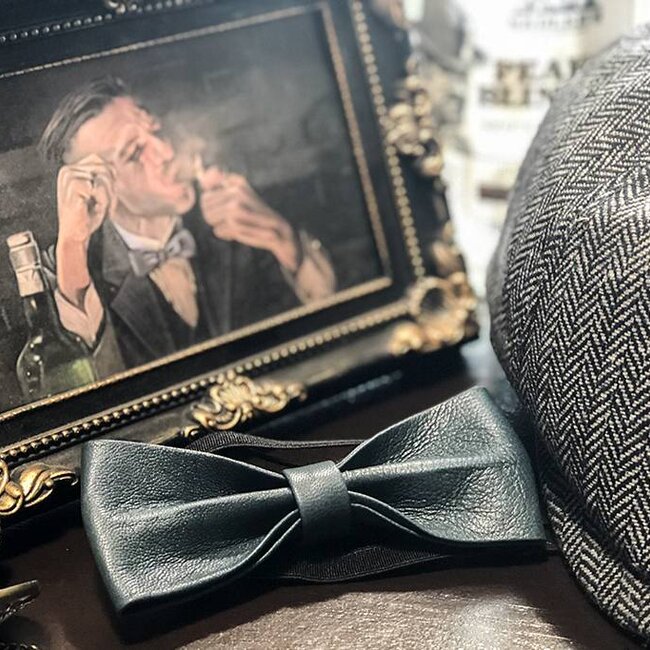 Leather bow tie Arthur grey