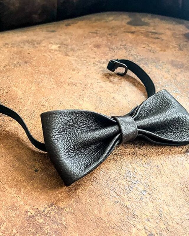 Nœud papillon en cuir Arthur marron foncé