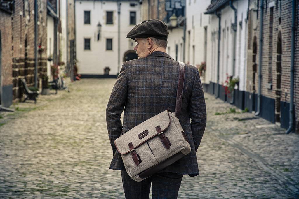 Finn - Tweed Messenger Bag Bruin | Peaky Blinders