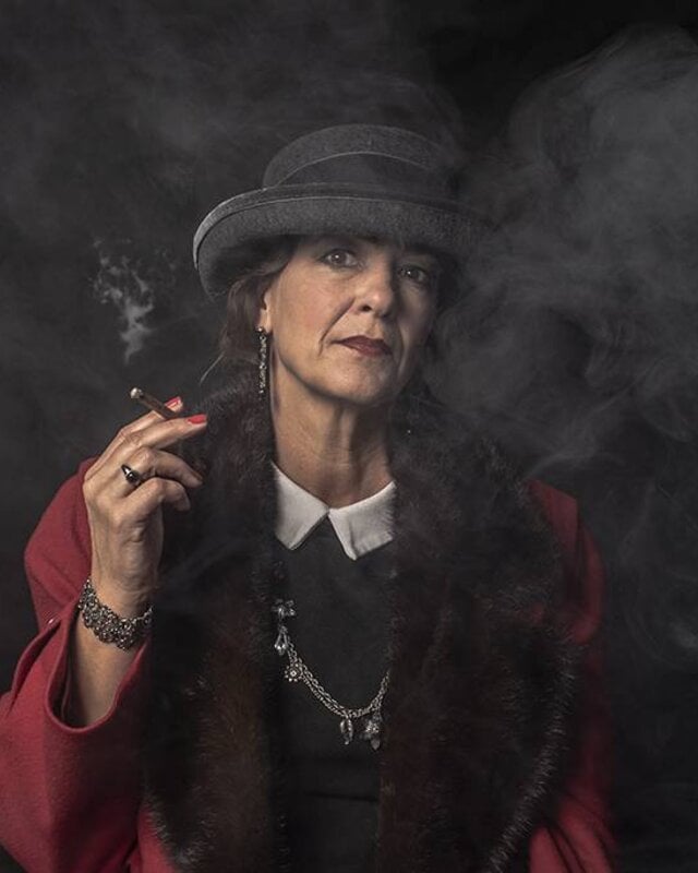 Greta elegant hat