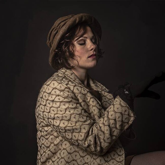 Audrey bruin tweed