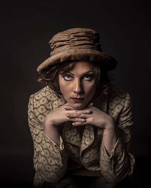 Audrey bruin tweed