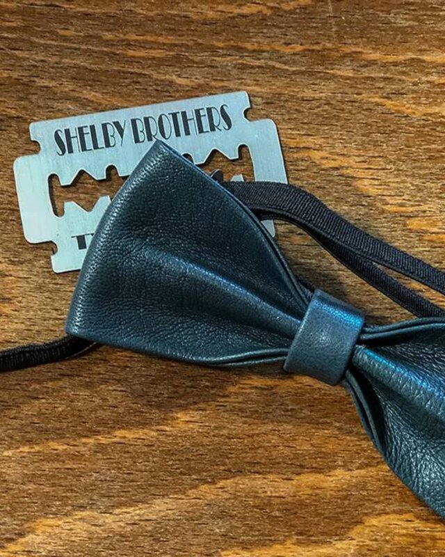 Leather bow tie Arthur grey