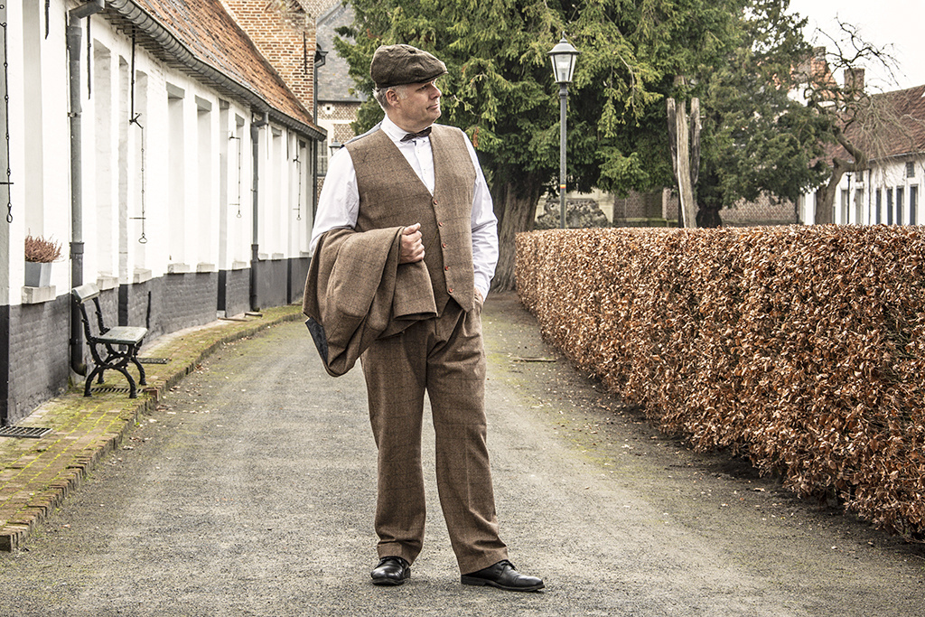 3-piece tweed suit  Traditional Brown Estate Herringbone