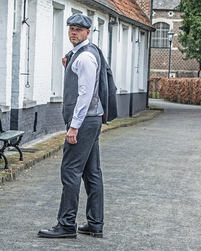 Costume sur mesure pour homme | costume 3 pièces | chevrons gris foncé | Thomas Shelby | Peaky Blinders