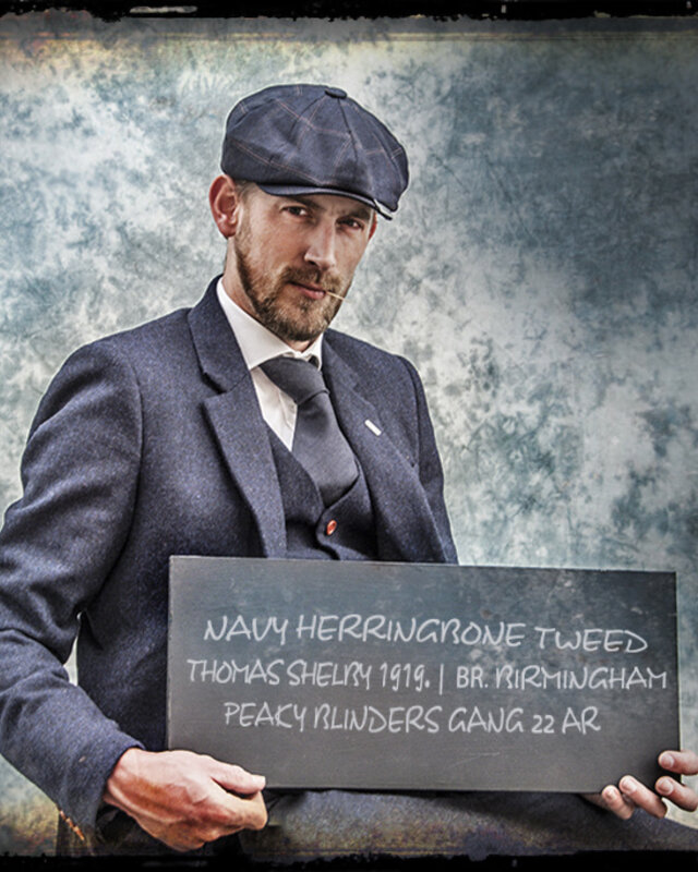 Traje sastre hombre | Traje 3 piezas | Espiga azul marino | Thomas Shelby | Persianas de pico