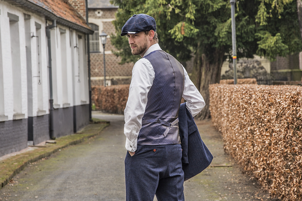 Men's tailored suit | 3-piece suit | navy blue herringbone | thomas shelby | peaky blinders