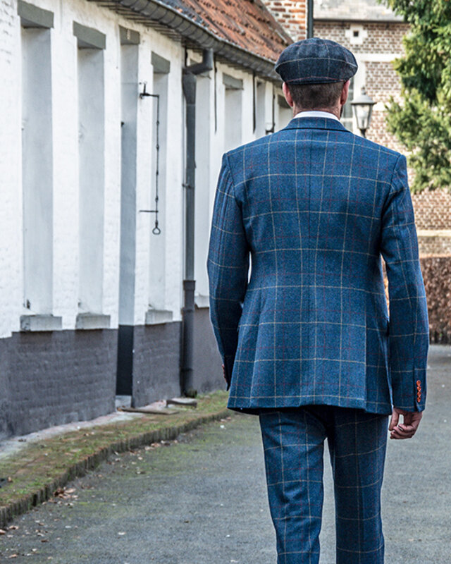Costume sur mesure pour homme | costume 3 pièces | sergé bleu à carreaux | Arthur Shelby | oeillères à picots