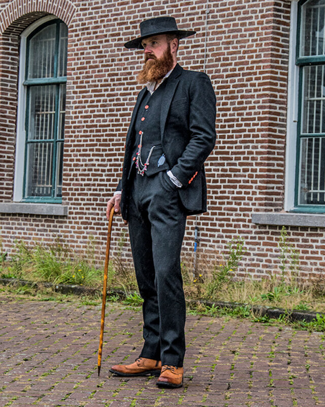 Herren Maßanzug | 3-teiliger Anzug | schwarzer Tweed | Alfie Solomons | Peaky Blinders