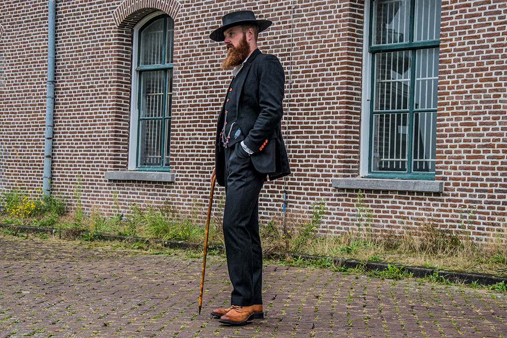 Costume sur mesure pour homme | costume 3 pièces | tweed noir | Alfie Solomons | Peaky Blinders