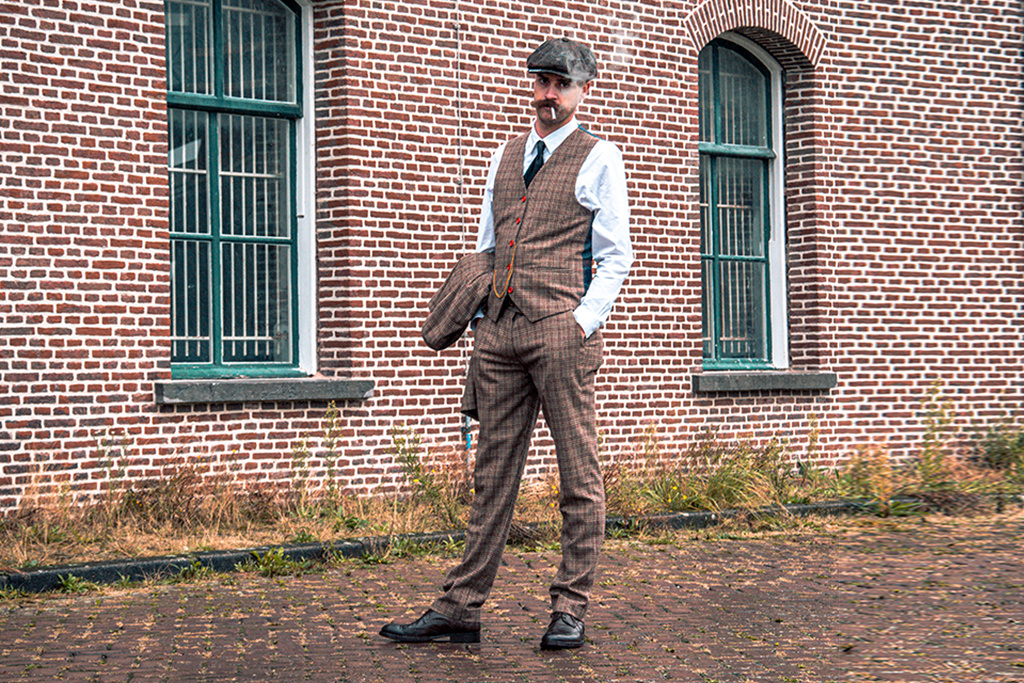 3-piece tweed suit  Brown & Beige Prince of Wales