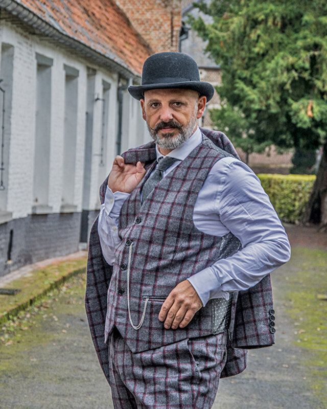 Maatpak voor heren | 3-delig pak | grijs/rood Windowpane | Michael Gray | Peaky Blinders