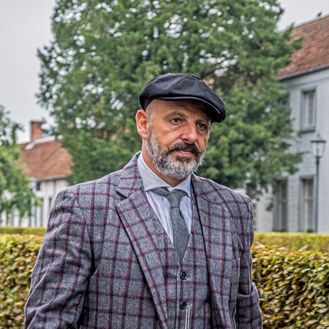 Herren Maßanzug | 3-teiliger Anzug | grau/rot Windowpane | Michael Gray | Peaky Blinders