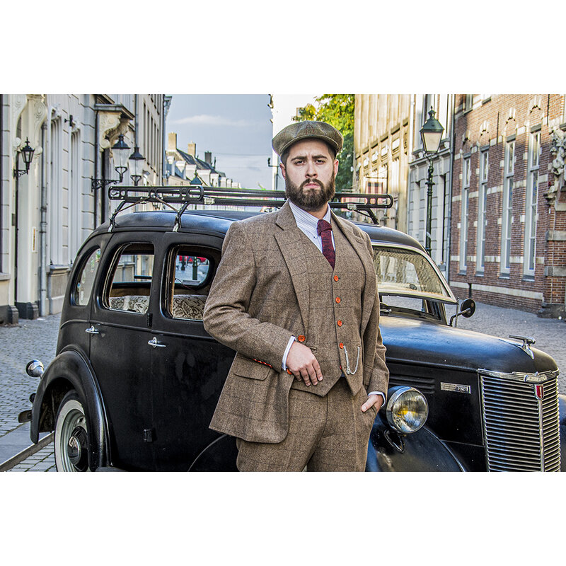 Herren Maßanzug | 3-teiliger Anzug | brauner Fischgrätenanzug | Danny Whizz-Bang | Peaky Blinders