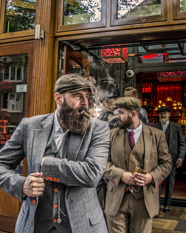 Traje sastre hombre | Traje 3 piezas | A cuadros gris/rojo | Aberama Gold | Peaky Blinders