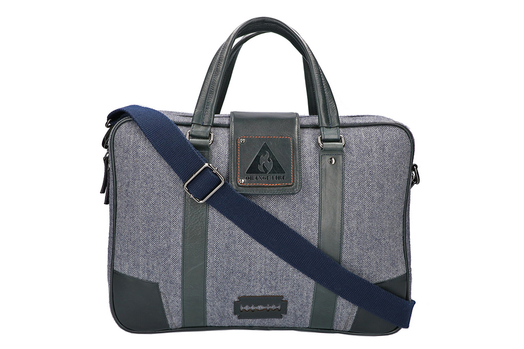 Thomas Tweed Laptop Bag Blauw By Shelby Brothers Ltd.