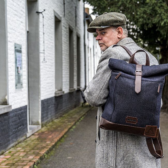Bonnie - Tweed-Rolltop-Rucksack - Blau/Braun