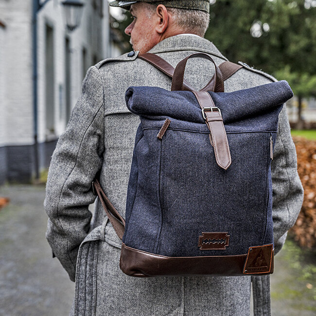 Bonnie - Tweed-Rolltop-Rucksack - Blau/Braun