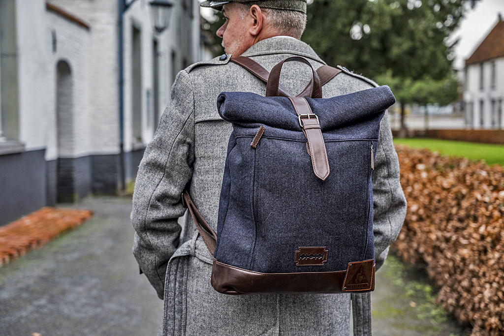 Bonnie - Sac à dos roll-top en tweed - bleu/marron