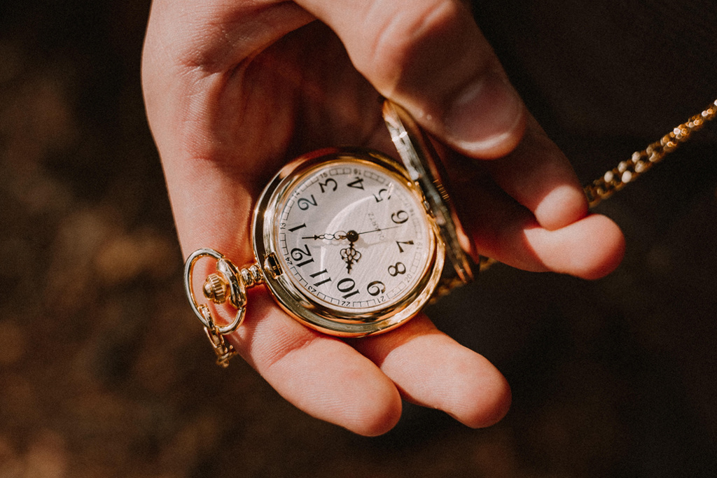 Pocket watch Gold