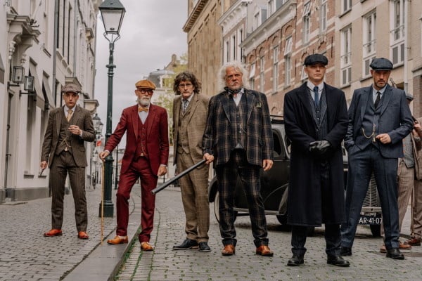 Met de Peaky Blinders kleding van Shelby Brothers, ga je geheel in jaren '20 stijl gekleed.