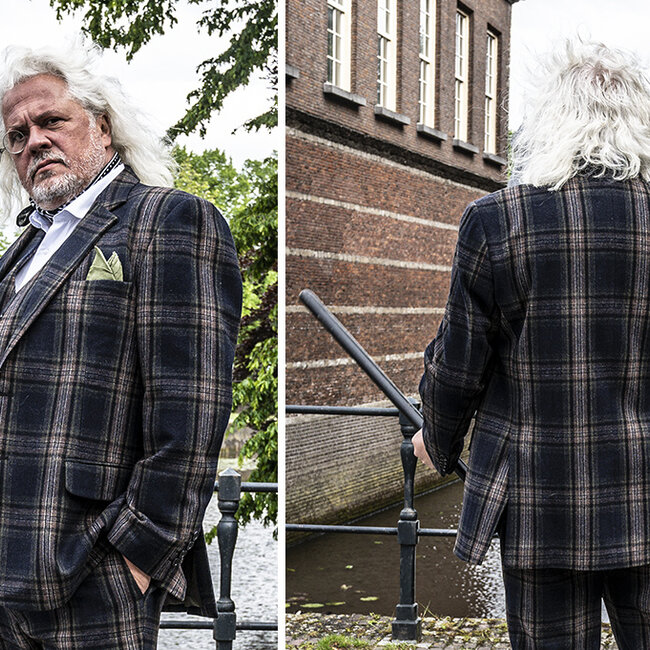 Men's tailored suit | 3-piece suit | midnight blue plaid | Danny Whizz-Bang | Peaky Blinders