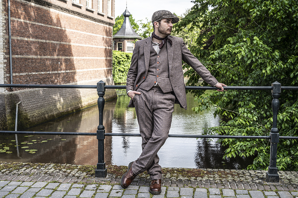 Men's tailored suit | 3-piece suit | brown Herringbone | Jeremiah Jesus | Peaky Blinders