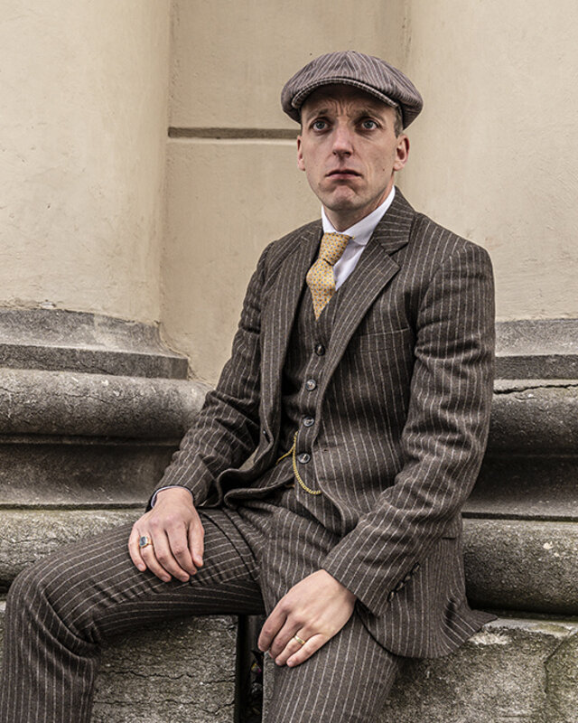 Men's tailored suit | 3-piece suit | brown striped Tweed | Luca Changretta | Peaky Blinders