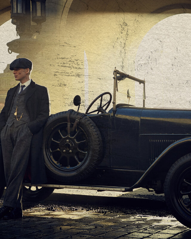 Poster Tommy Shelby met auto - Peaky Blinders - 42 x 59,4 cm - A2