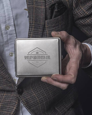 Caja de cigarrillos Shelby