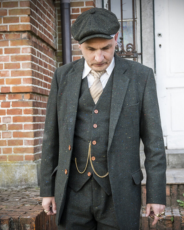 Men's tailored suit | 3-piece suit | green speckled tweed | Thomas Shelby | Peaky Blinders