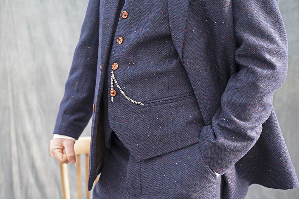 3-teiliger Tweed-Anzug Fischgrät Navy Fischgrätmuster Speckel