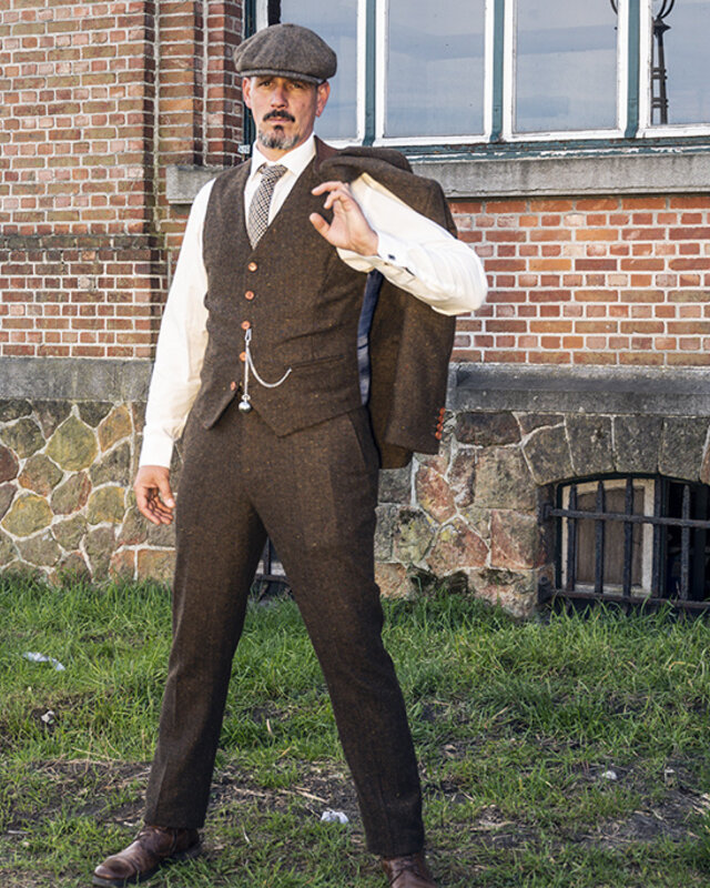 Costume 3 pièces en tweed marron à chevrons Speckel
