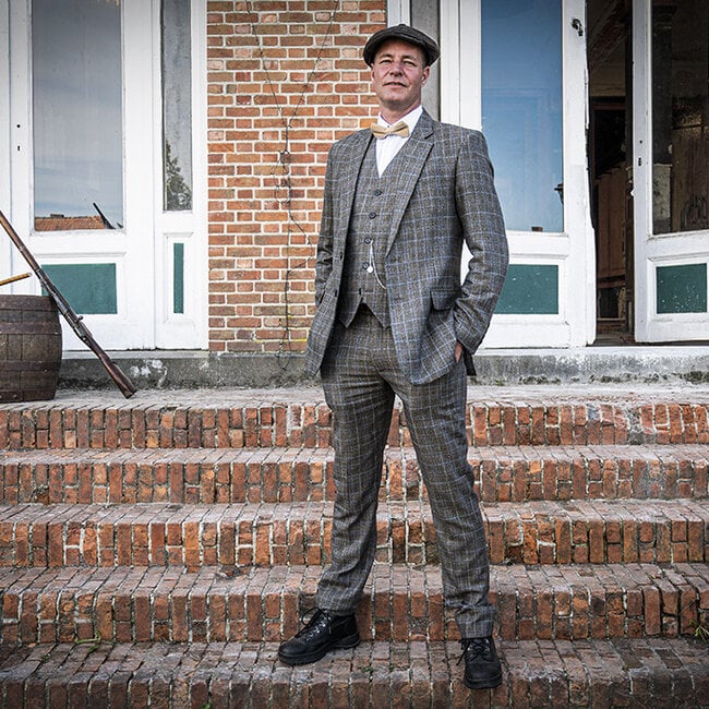Tailored suit for men | 3-piece suit | Brown-Blue Prince of Wales | Billy Kimber | Peaky Blinders