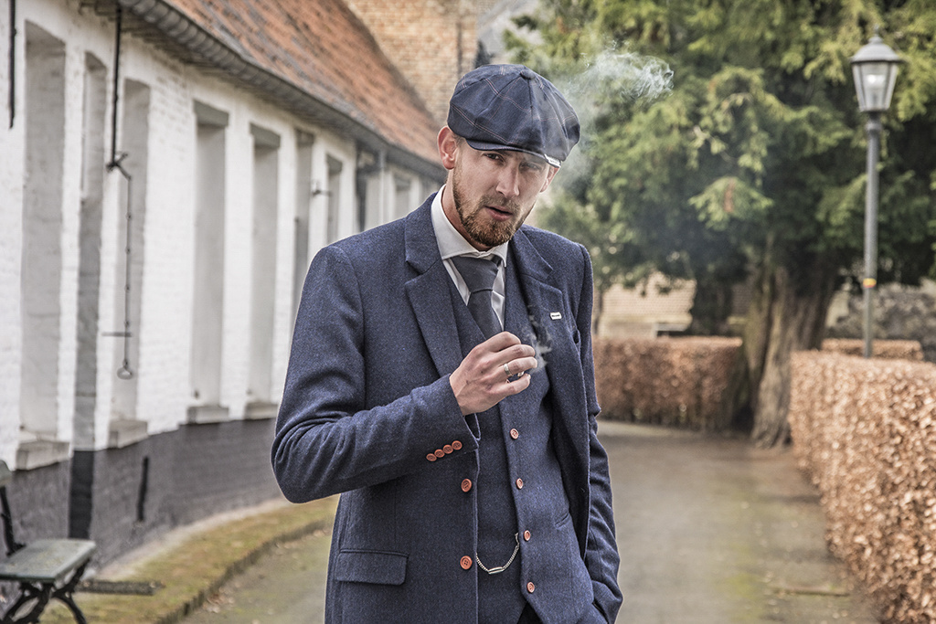 Costume sur mesure pour homme | costume 3 pièces | bleu marine à chevrons | thomas shelby | peaky blinders