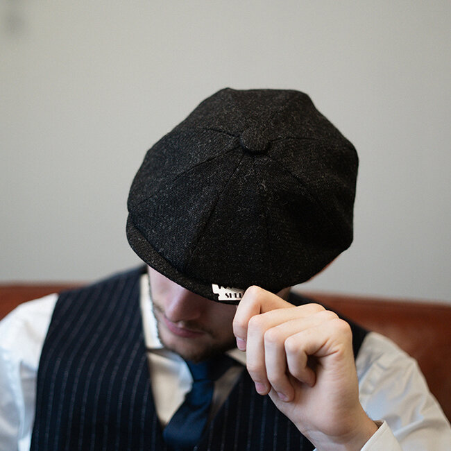 Heather Gorra Archie | Negra | 8 paneles | 100% lana Twill