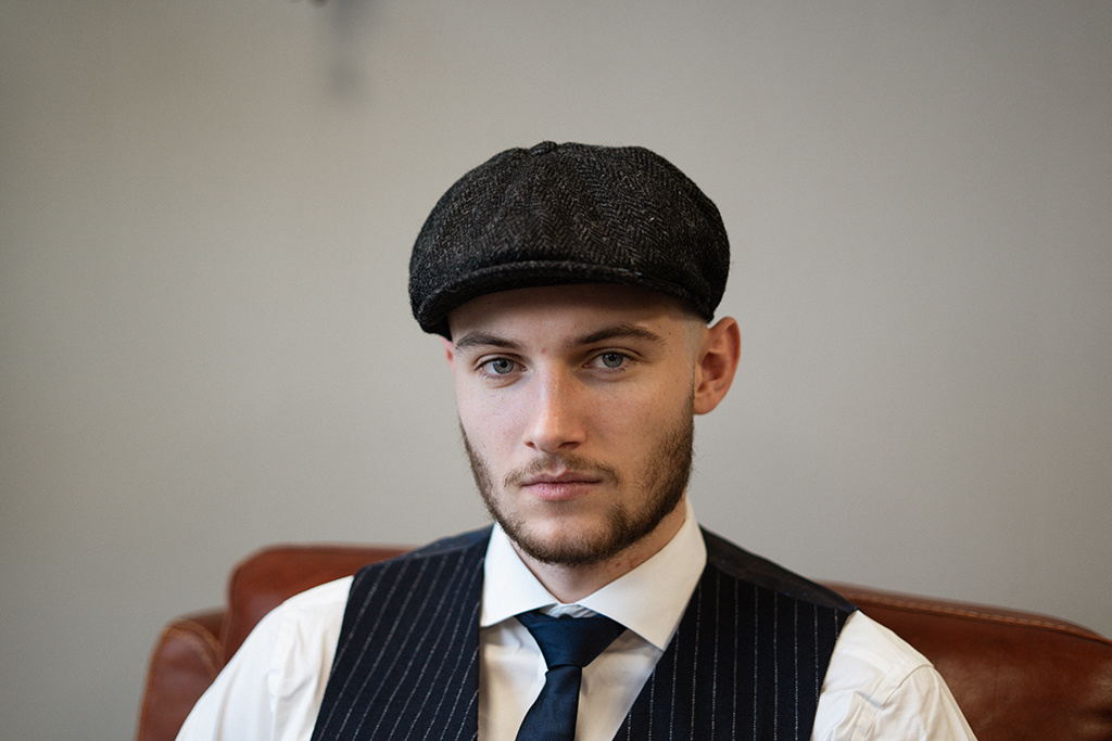 Heather Arran Pet | Harris Tweed | 8-panelen | Zwart