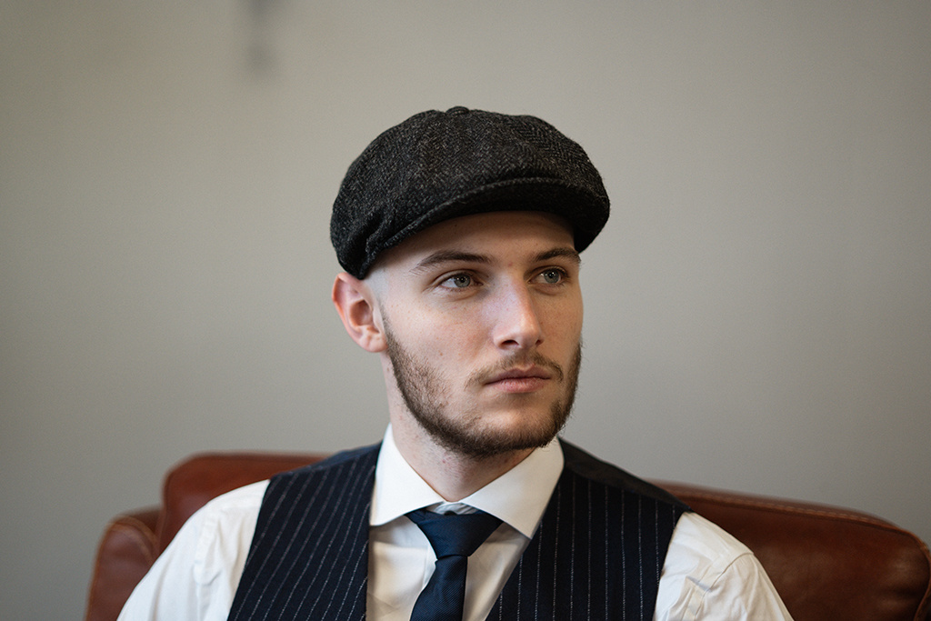 Arren 8-piece Harris Tweed cap black | Shelby Brothers store