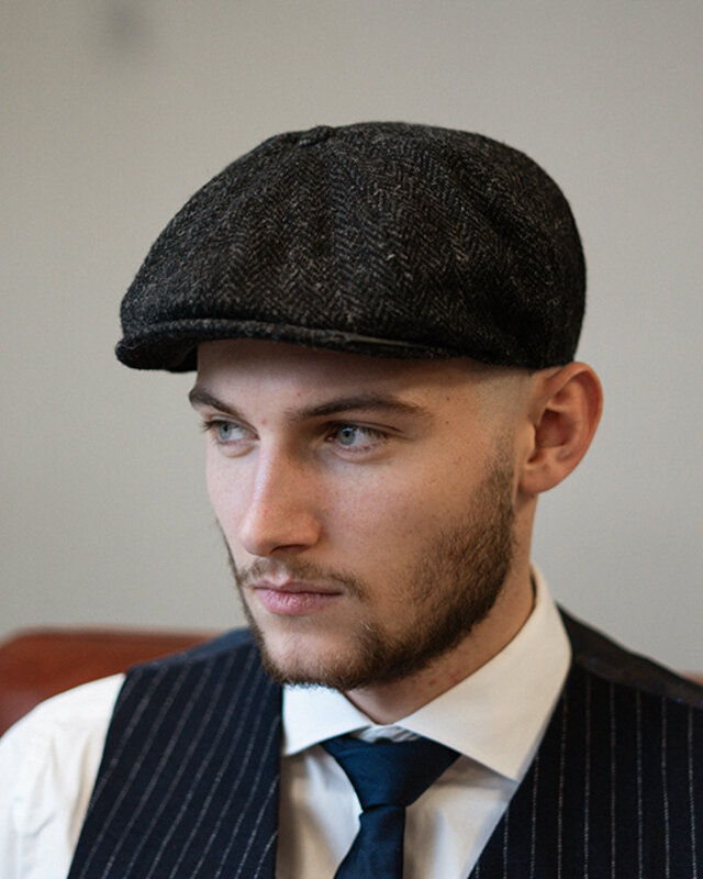 Heather Arran Pet | Harris Tweed | 8-panelen | Zwart