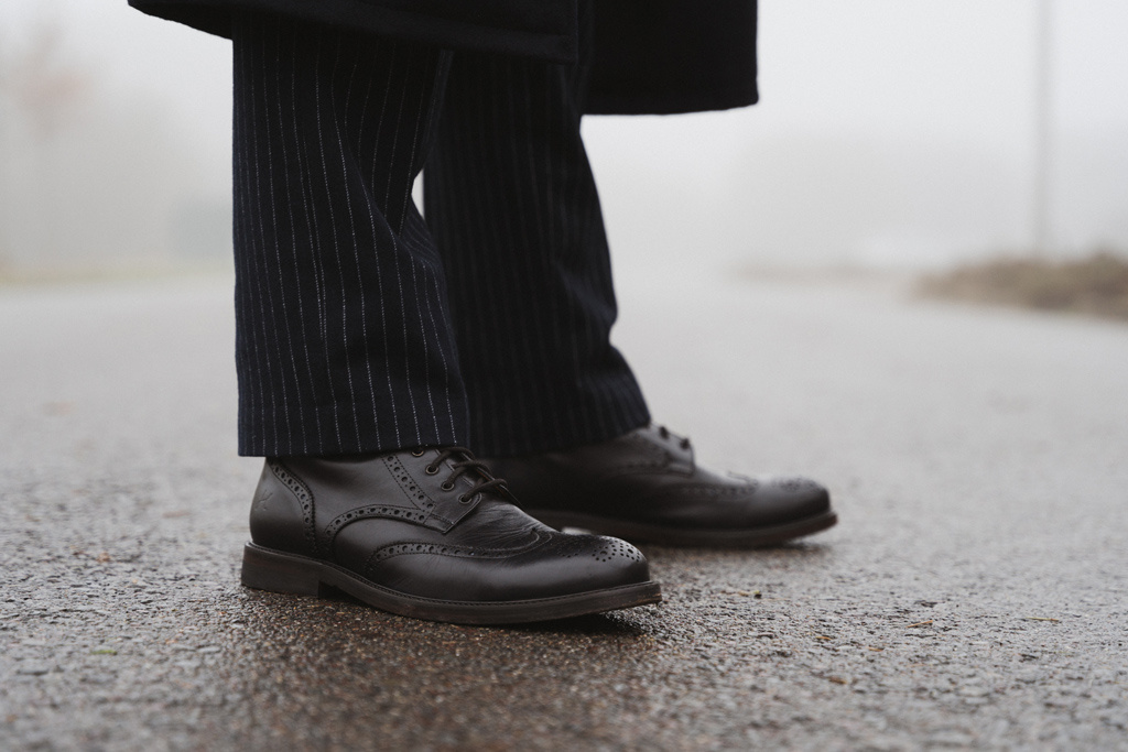 Chaussures Thomas peintes à la main Noir