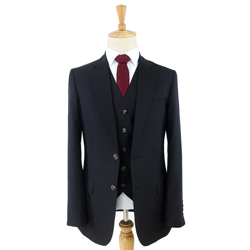 Men's tailored suit | 3-piece suit | Classic Black | worsted wool | Lightweight & breathable
