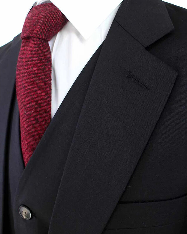 Men's tailored suit | 3-piece suit | Classic Black | worsted wool | Lightweight & breathable